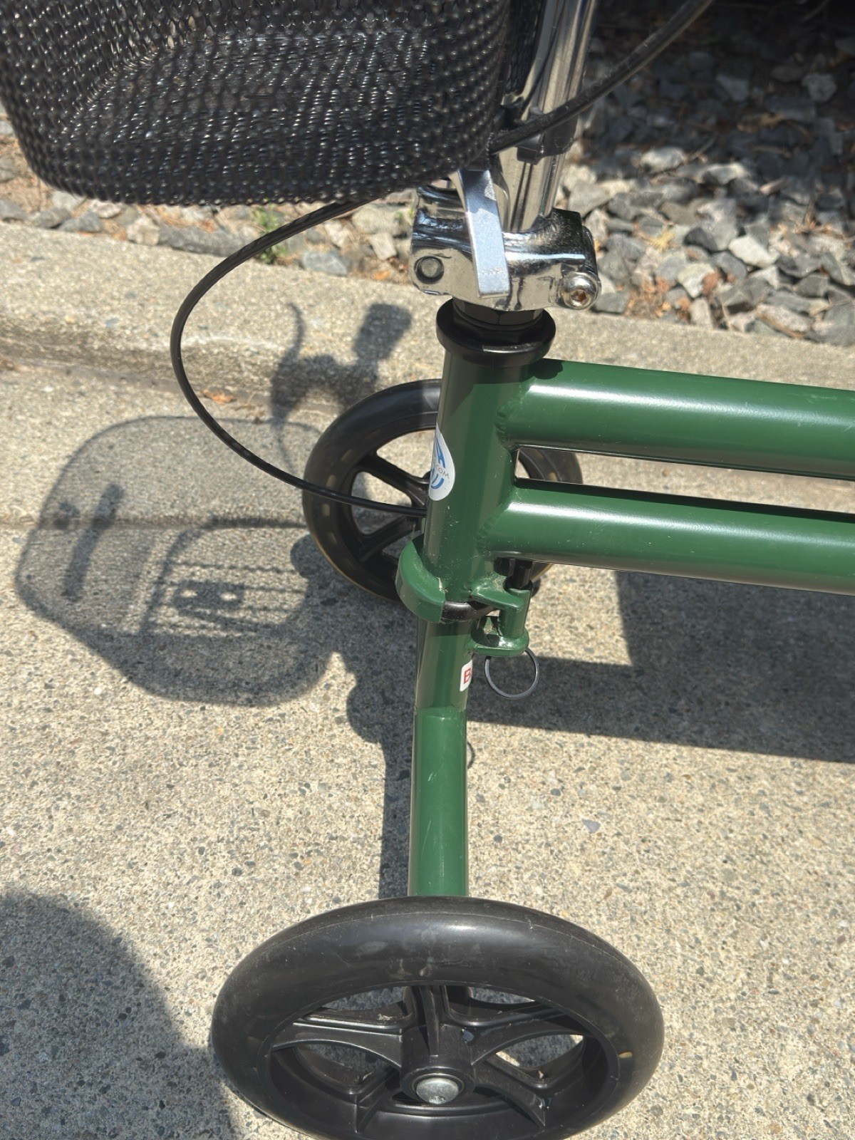KneeRover Knee Steerable Scooter
