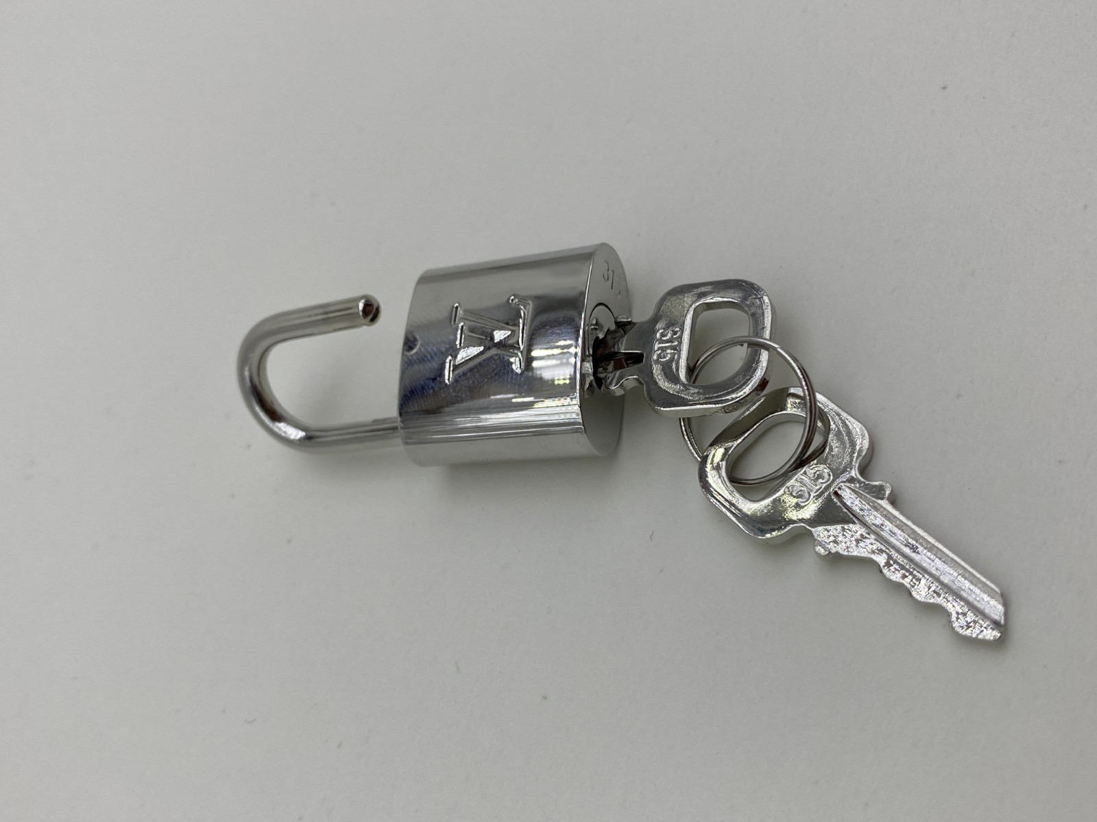 Louis Vuitton PadLock Lock 2 Key Silver brass Number 315 Authentic