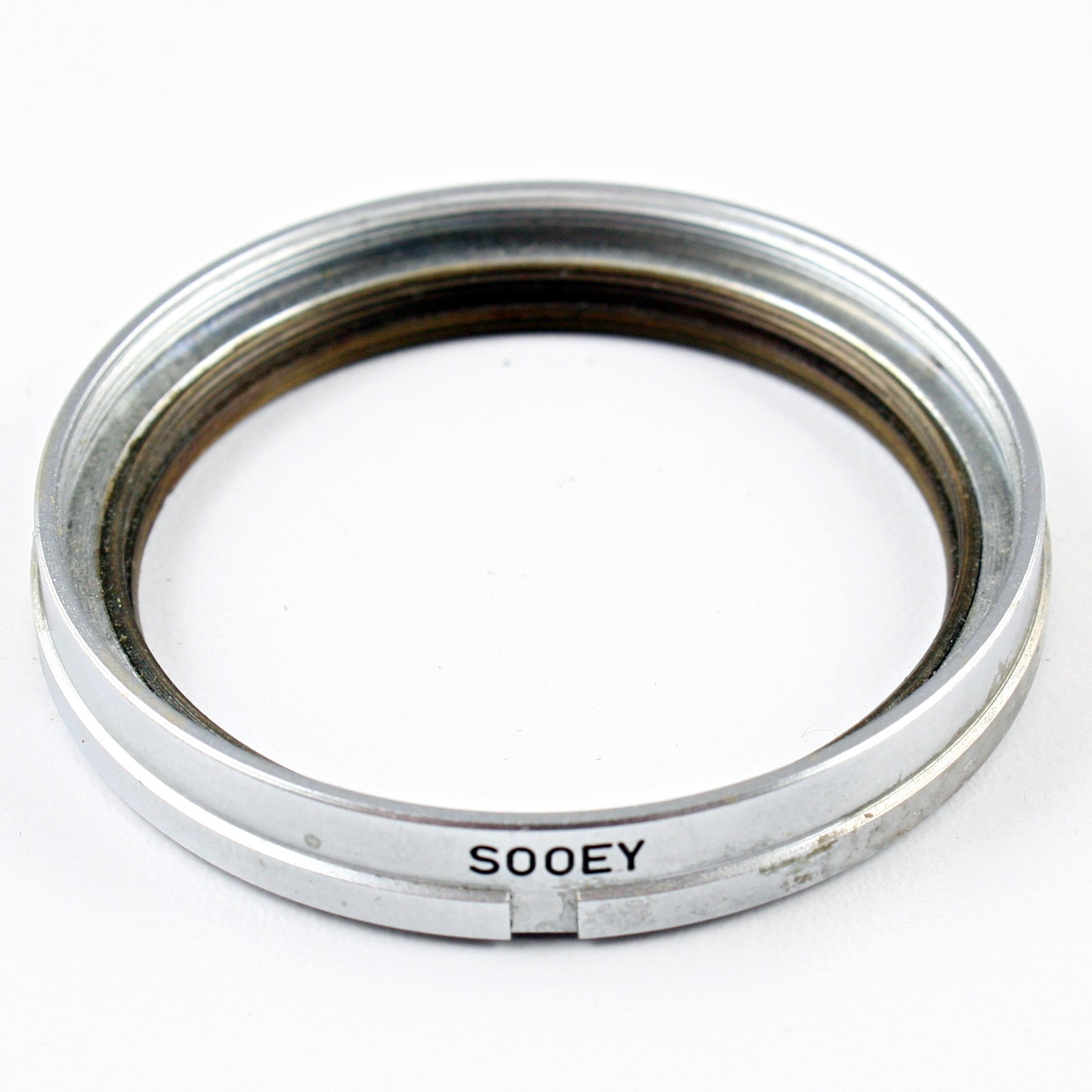 Leitz SOOEY Adapter - Fits SUMMITAR 36mm & SUMMARIT 41mm Filters onto E39 Lens