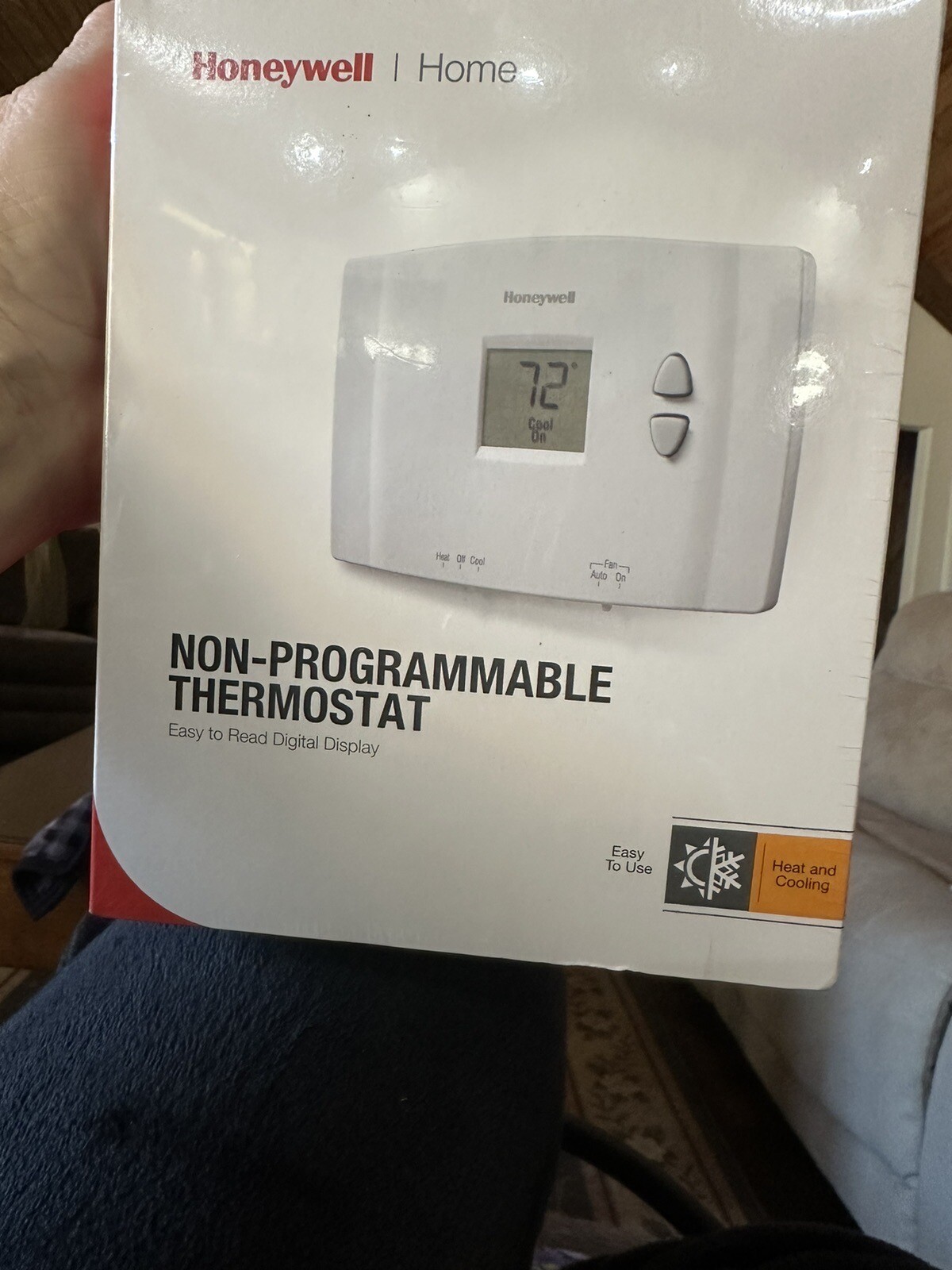 Honeywell RTH111B1024 Digital Non-Programmable Thermostat - White
