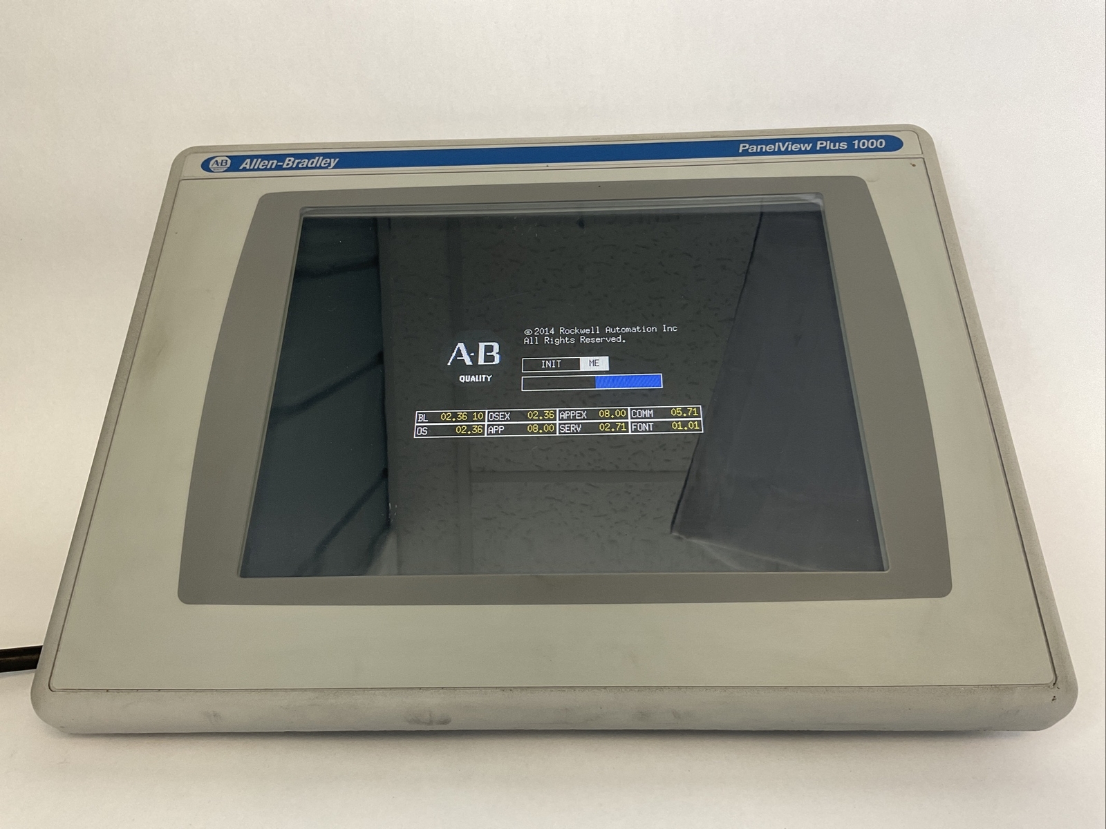 ALLEN BRADLEY PANELVIEW PLUS 1000 2711P-T10C4D8 2711P-RP8D 2711P-RDT10C 24VDC