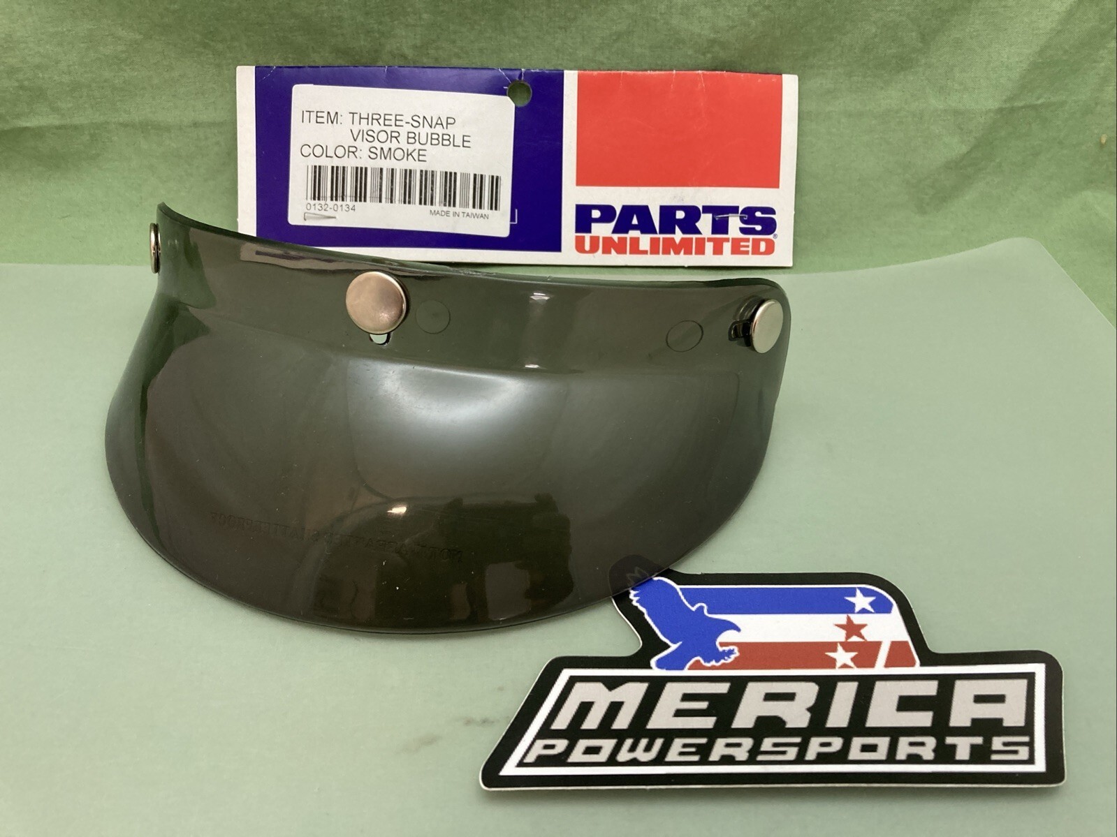 NEW GENUINE PARTS UNLIMITED 0132-0134 3-SNAP VISOR BUBBLE SMOKE