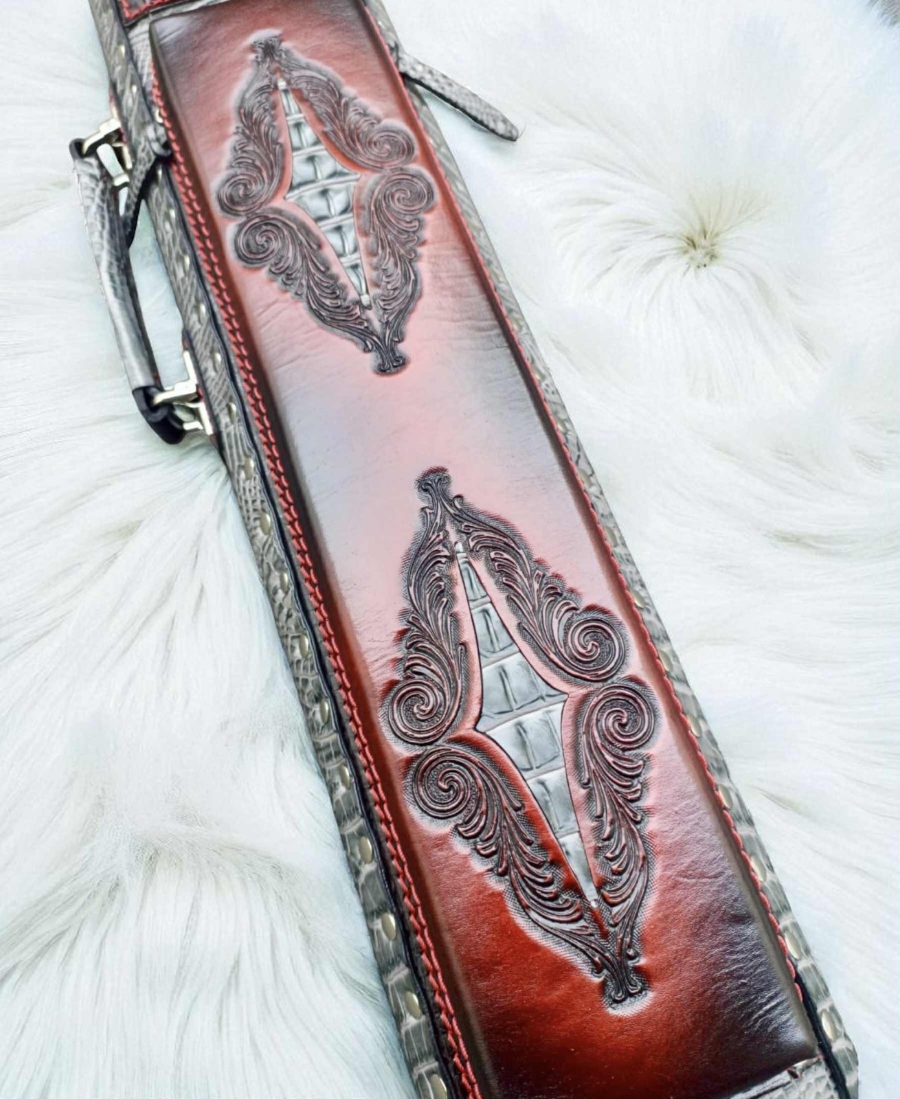 Volturi Custom Pool Case 4x8 Genuine Leather with Backpack Straps.
