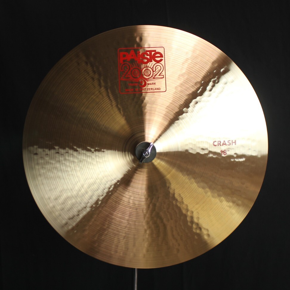 Paiste 18" 2002 Crash - 1466g (video demo)
