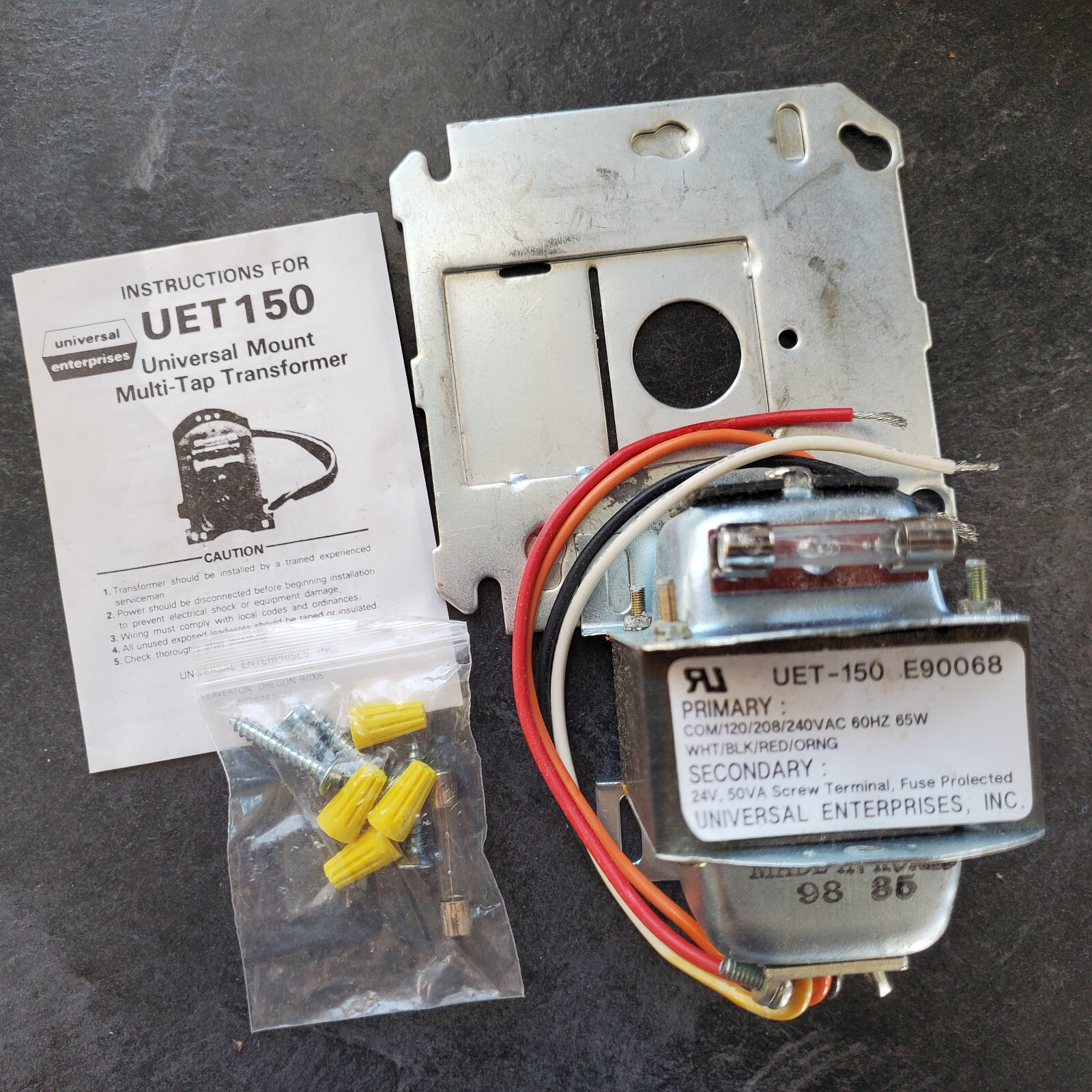 UNIVERSAL ENTERPRISES UET 150 MULTI-TAP TRANSFORMER NEW IN BOX