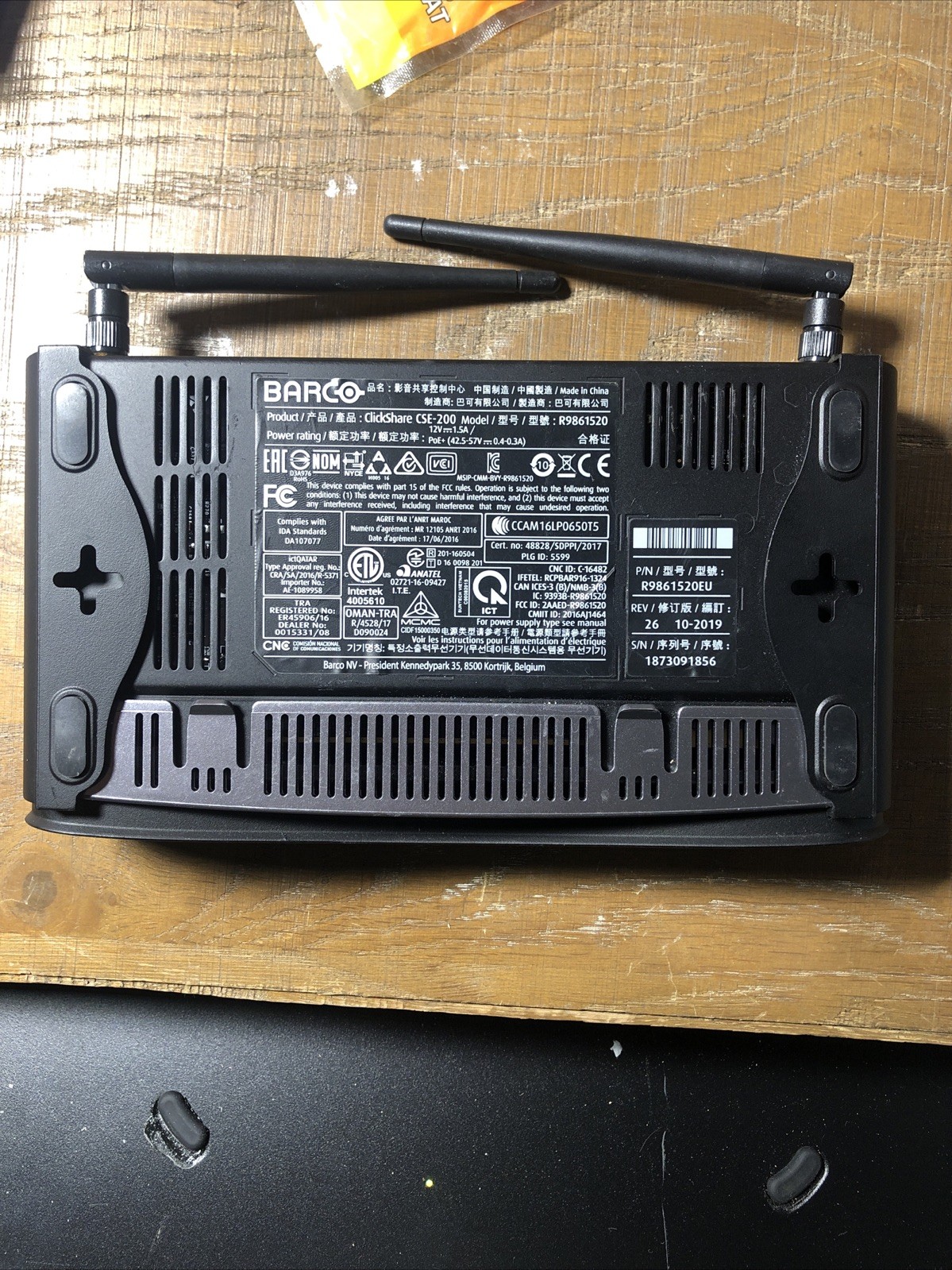 Barco ClickShare CSE-200 wireless presentation system Only