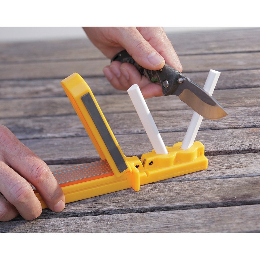 Smith's 3-in-1 Knife Sharpener CCD4 Carbide Diamond Ceramic Sharpening System