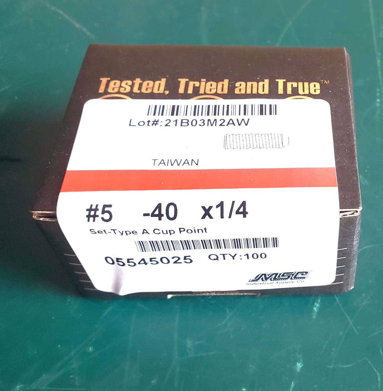 100 pcs Cup Point Steel Set Screw #5-40 x 1/4" Black Oxide