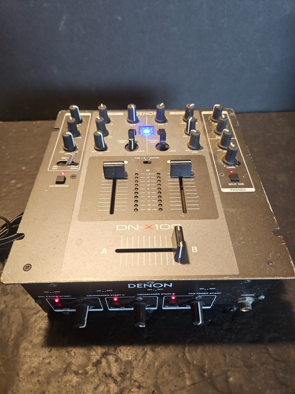 DENON DJ Mixer DN-X100 Model Line PHONO Input Output Untested Plz Read