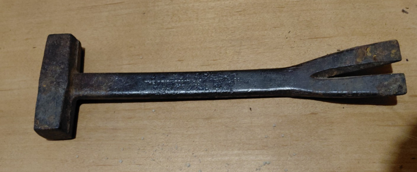 Bridgeport Hardware MFG Co “NOX TOX” Crate Hammer Tool Connecticut, Vtg /Antique