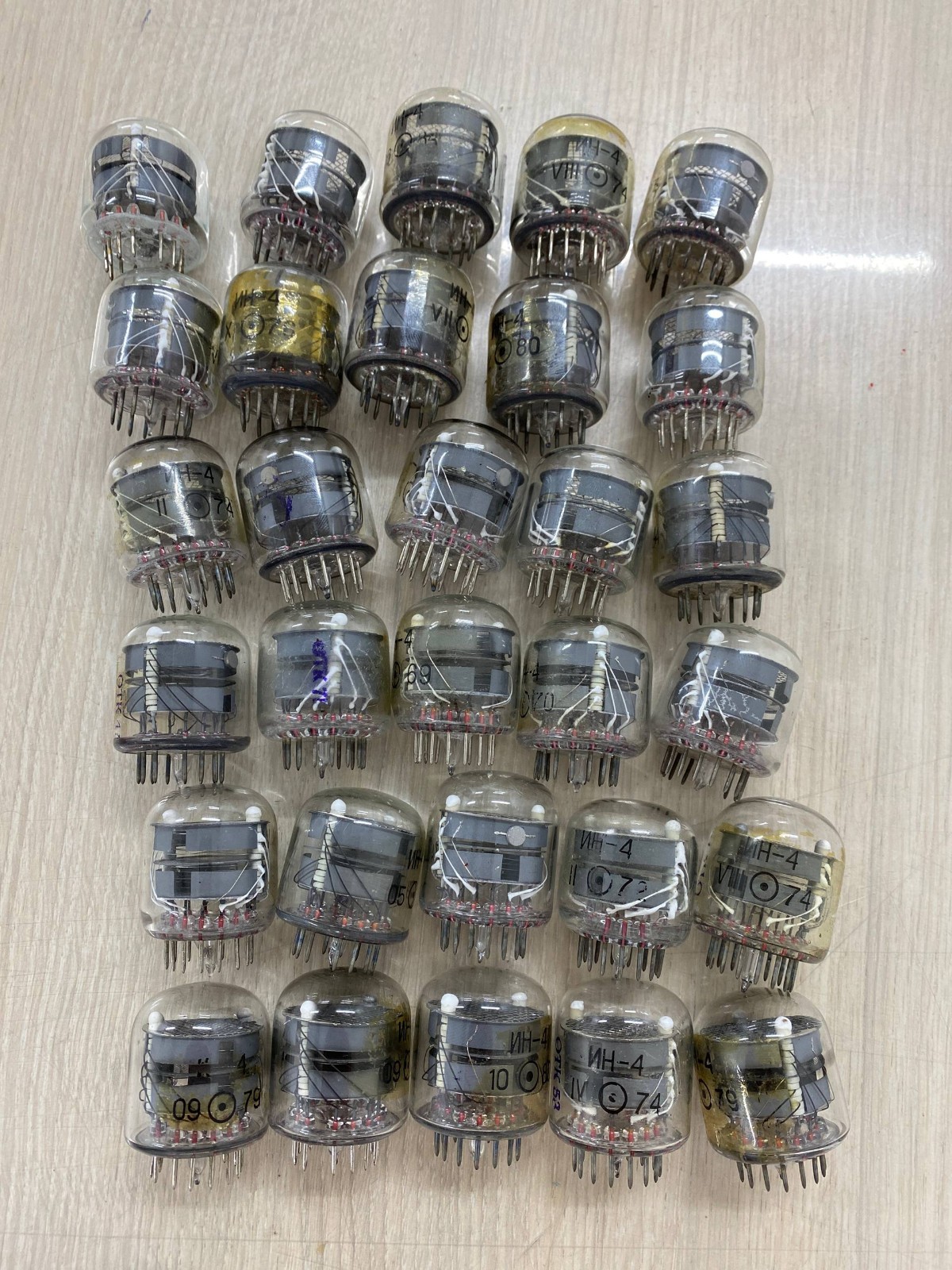 30Pcs IN-4 ИН-4 Nixie Tubes For Parts - Vintage Electronics Display