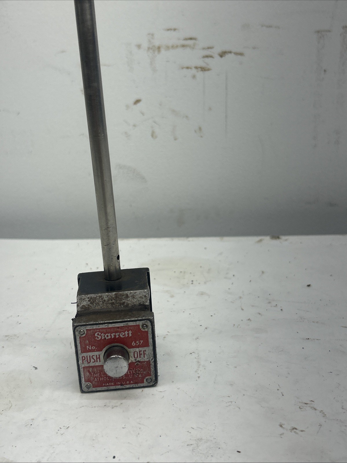 Starrett Magnetic Indicator Holder Base No. 657. Dial Indicator Base Holder