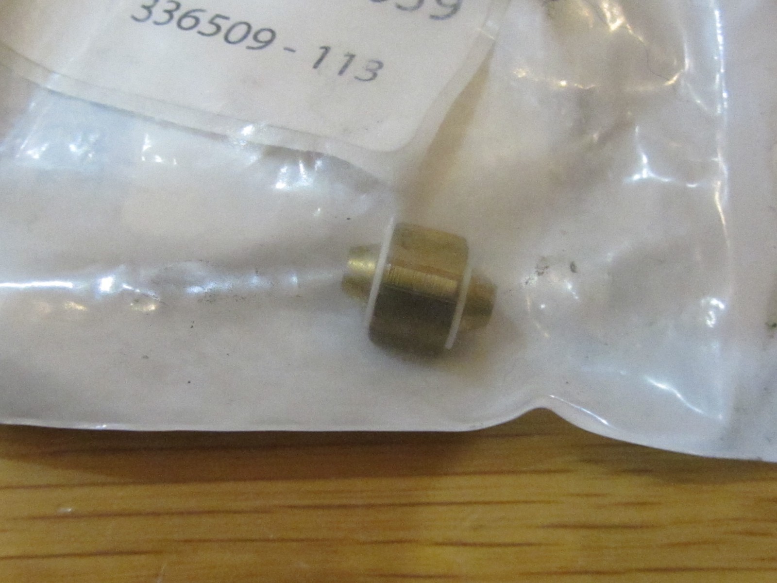 07720-7059 Genuine Carrier Metering Piston #059 #336509-113! MINT & COOL!
