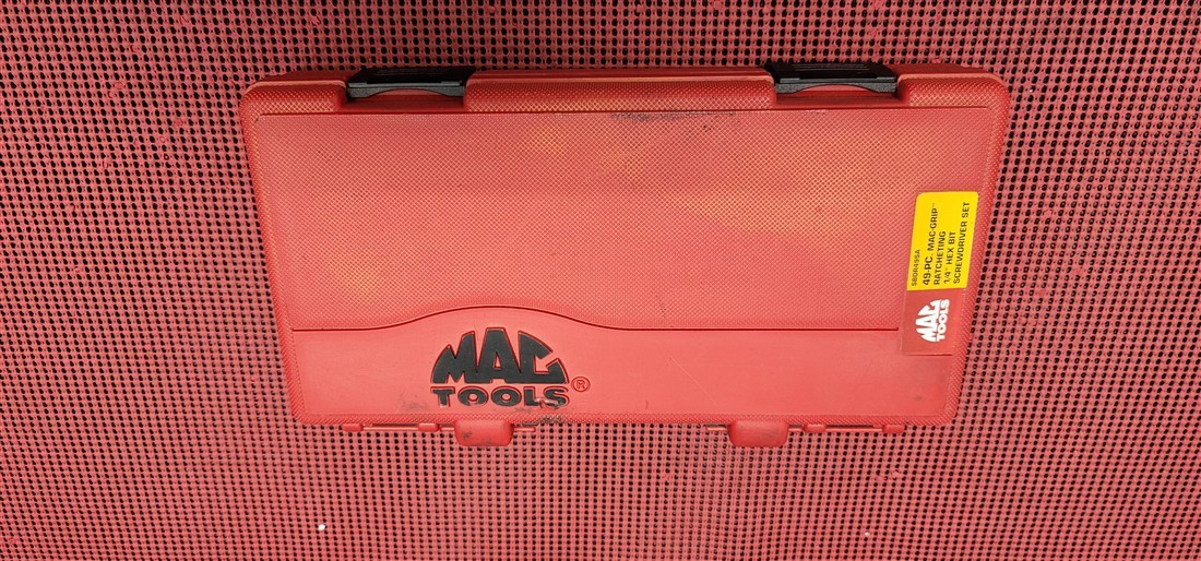 MAC TOOLS SBDR49SA MAC-GRIP RATCHETING 1/4" HEX BIT SCREWDRIVER SET 2PC MISSING