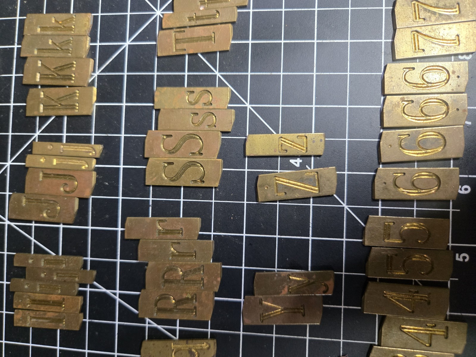 New Hermes Brass Engraving Font Set 35-310 Double Line Upper & Lower Case
