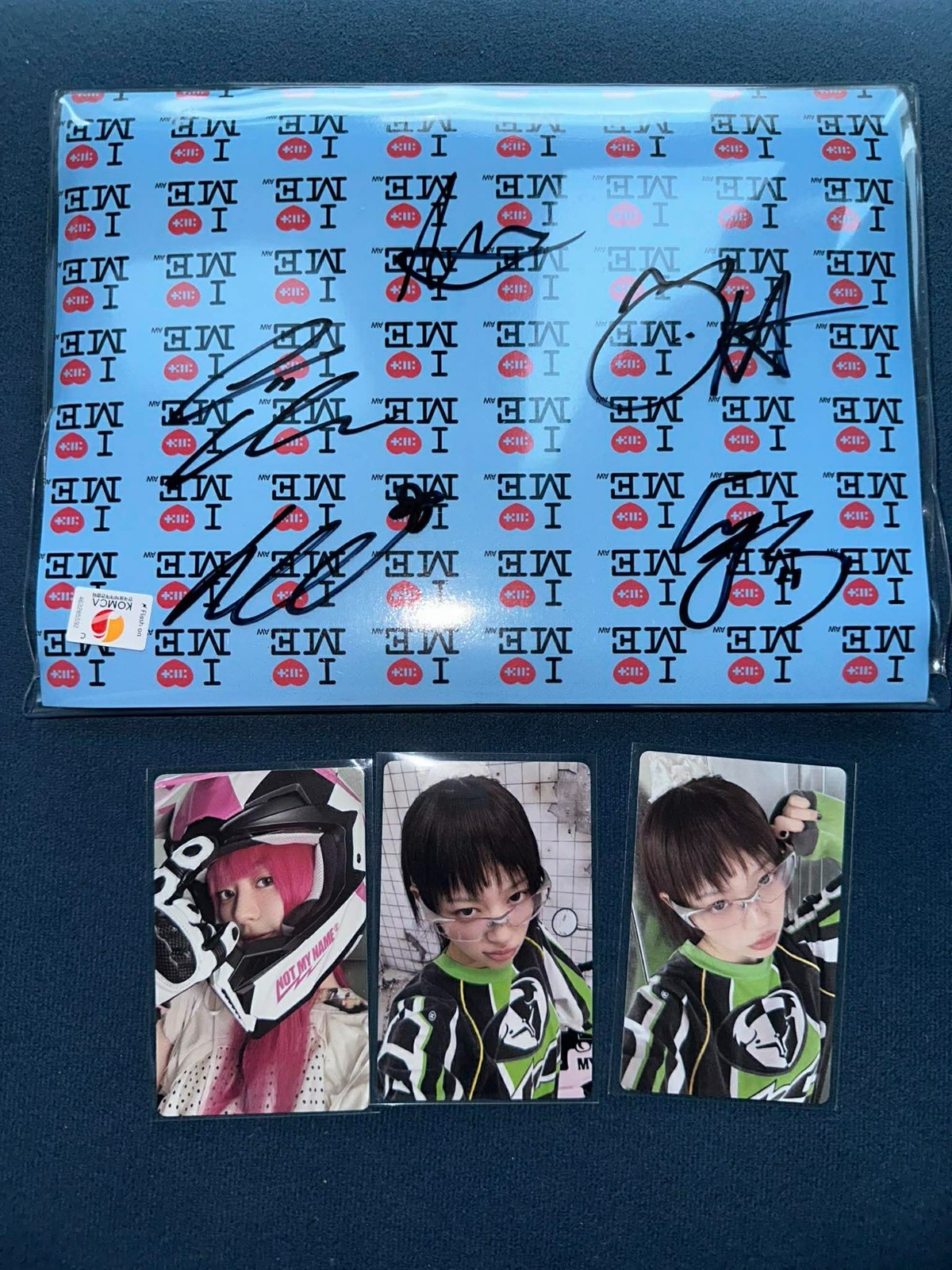 (With pob) ILLIT OFFICIAL AUTOGRAPH SIGNED NOT CUTE ANYMORE ALBUM