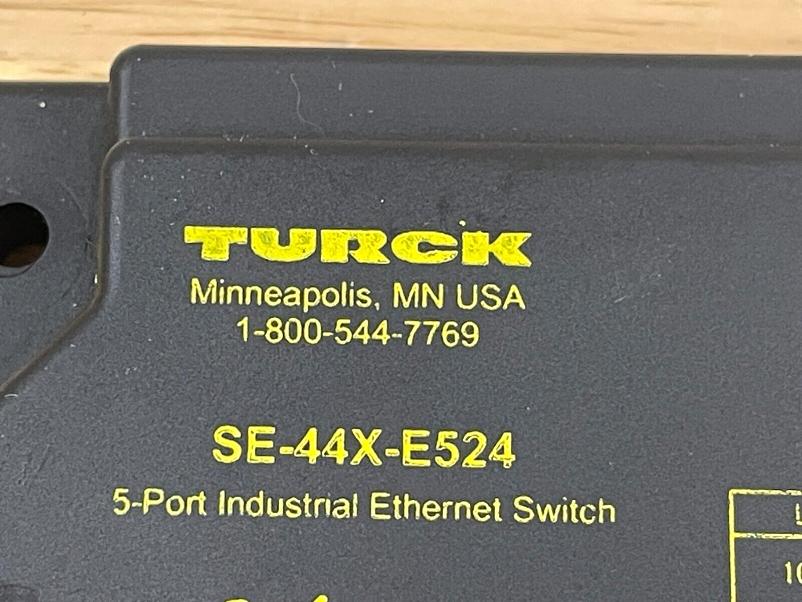 Turck SE-44X-E524 5-Port Industrial Ethernet Switch