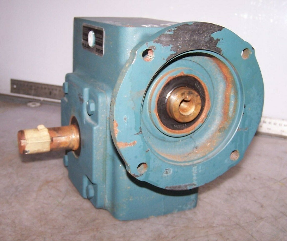 NEW DODGE TIGEAR 15:1 GEAR REDUCER 2.24 HP 1750 RPM 1030 TORQUE MR94668 8 VZ