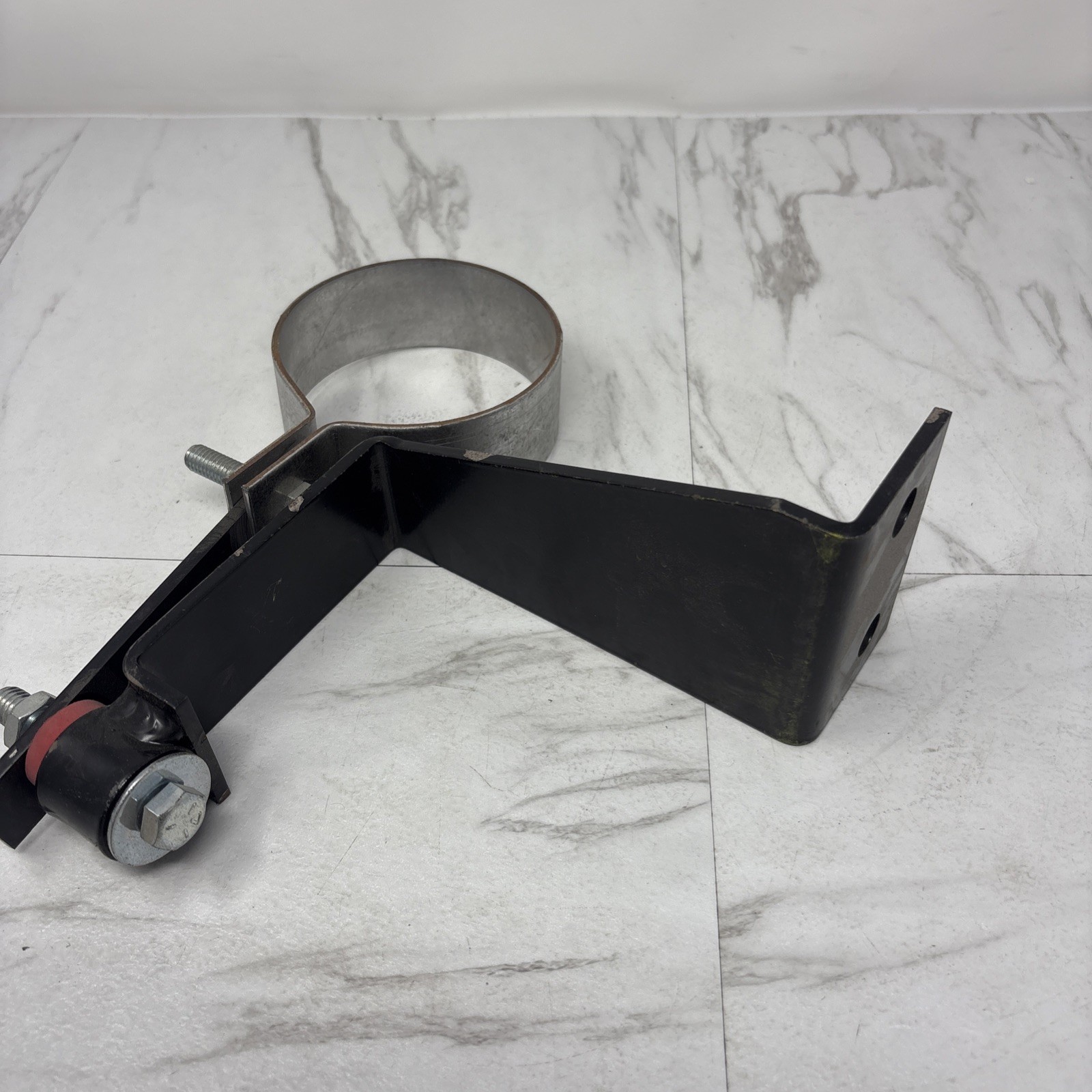 GRAND ROCK TAIL PIPE HANGER EXHAUST BRACKET H-FLP1