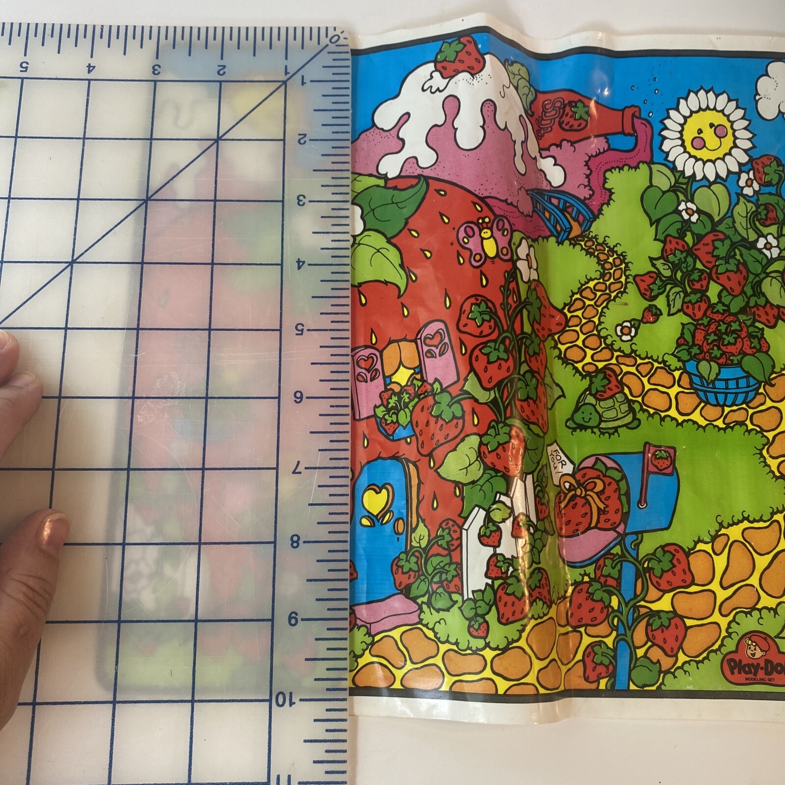 VTG 1980 Strawberry Shortcake Play Doh Set Replacement Lady Bug & Plastic Mat