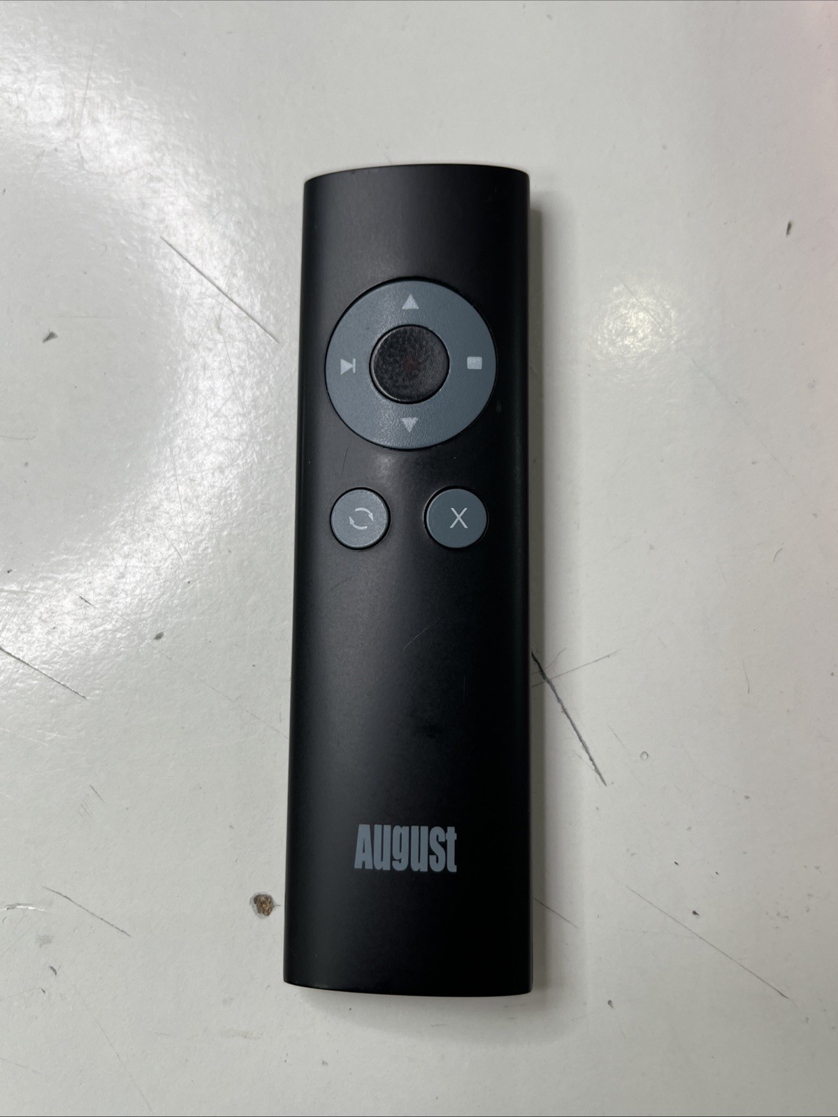 August Wireless Presentation Laser Pointer (NO USB) Only Laser