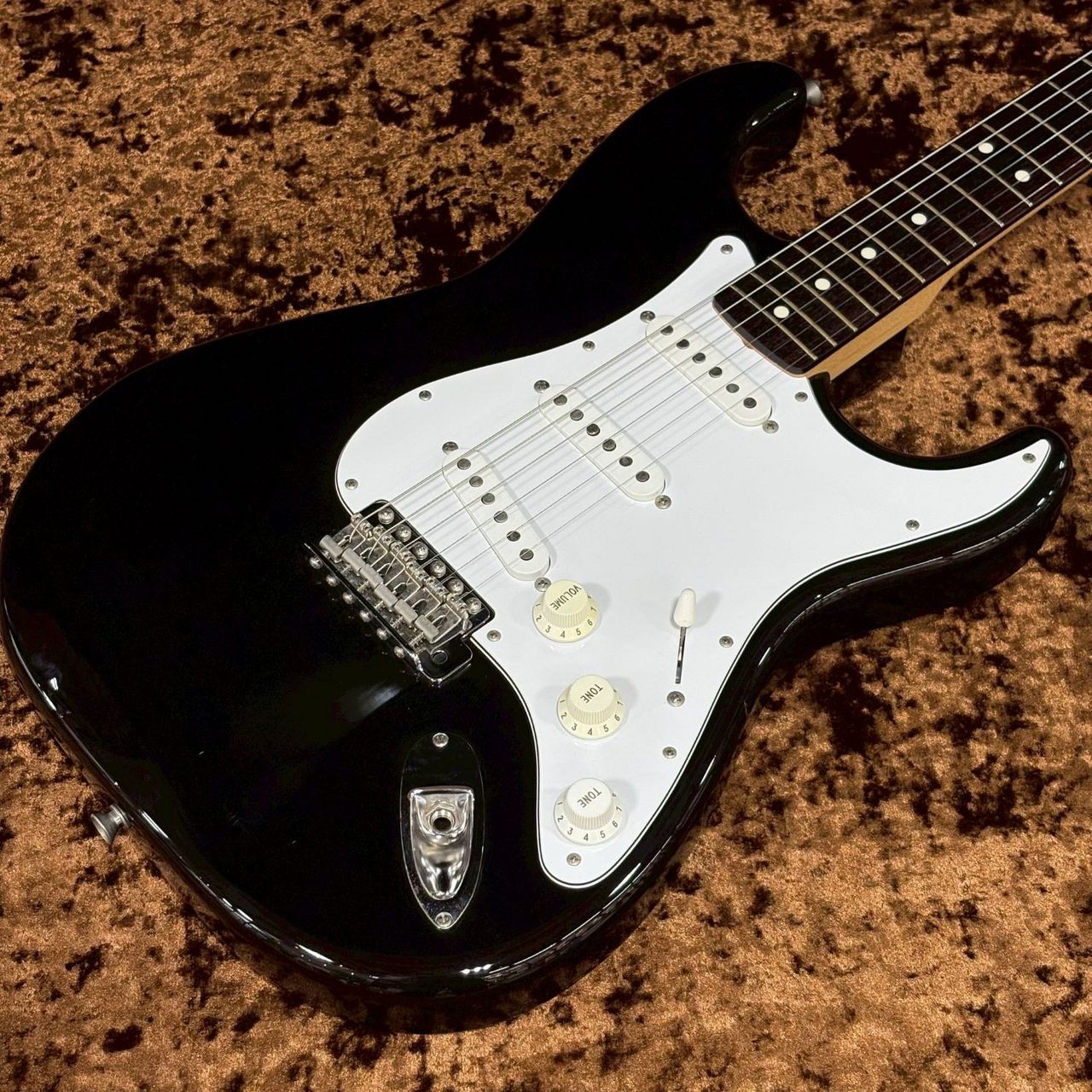 Fender Japan ST-STD 2007-2010 (no251201)