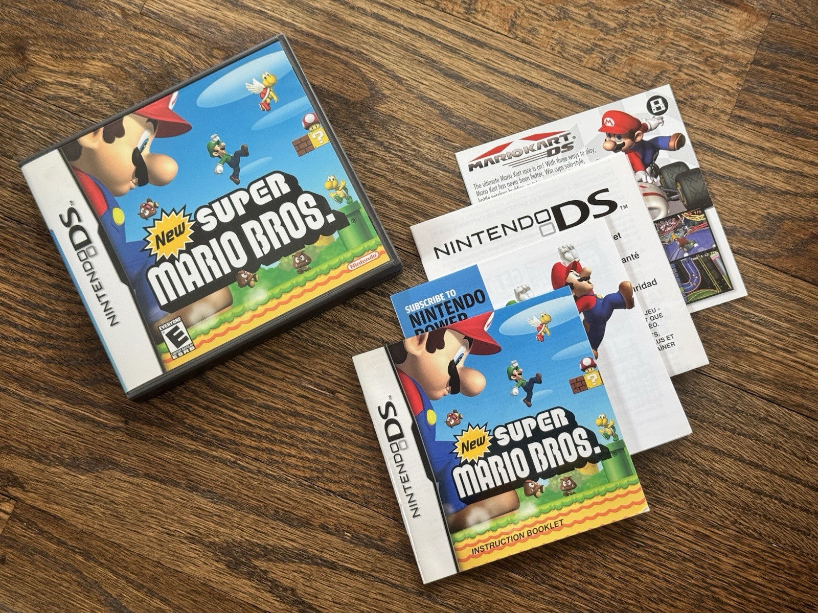 Nintendo DS: Super Mario Bros., Game Case, Manual and Inserts ONLY NO GAME!