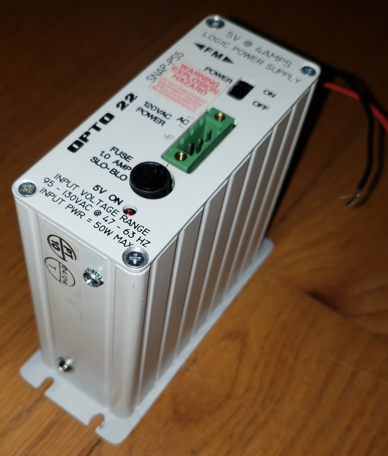 Opto 22 SNAP-PS5 SNAP Power Supply, 110 VAC to 5 VDC