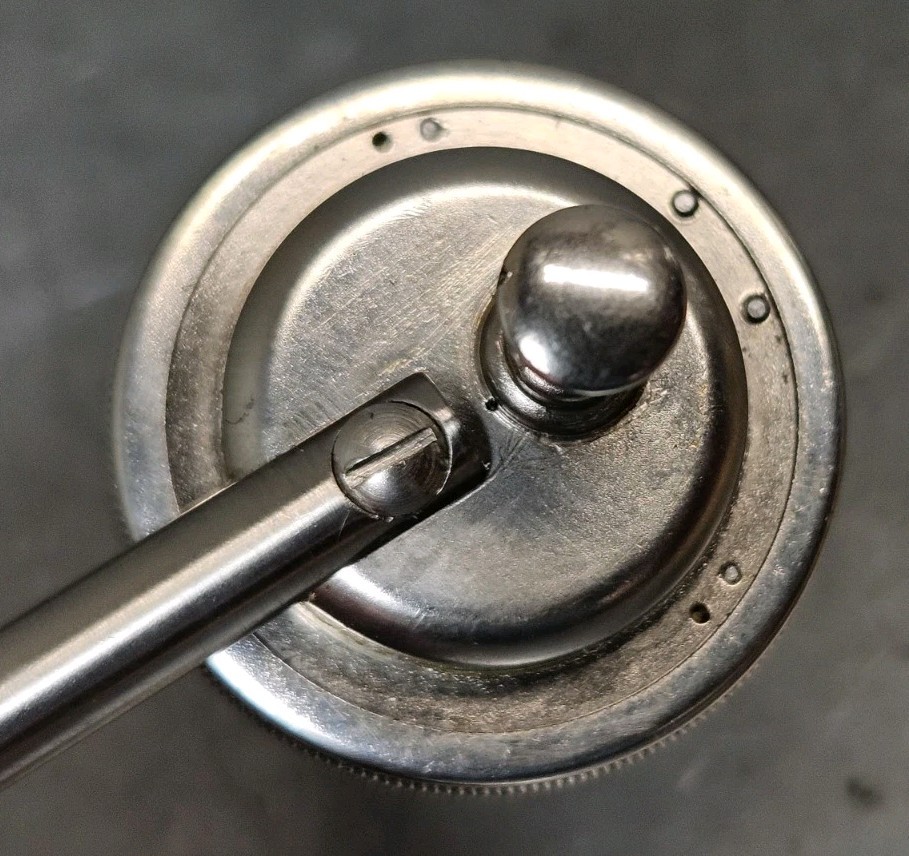 Starrett No. 196 dial indicator with a ??? magnetic base