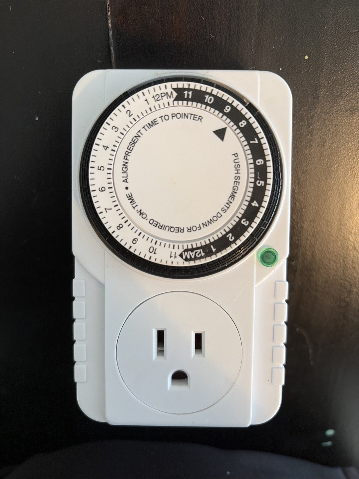 Titan Controls Apollo 6 1-Outlet Mechanical Timer - single outlet analog time