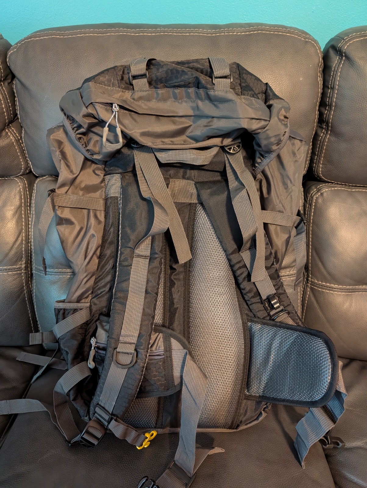 Trekking 60 Hiking Backpack