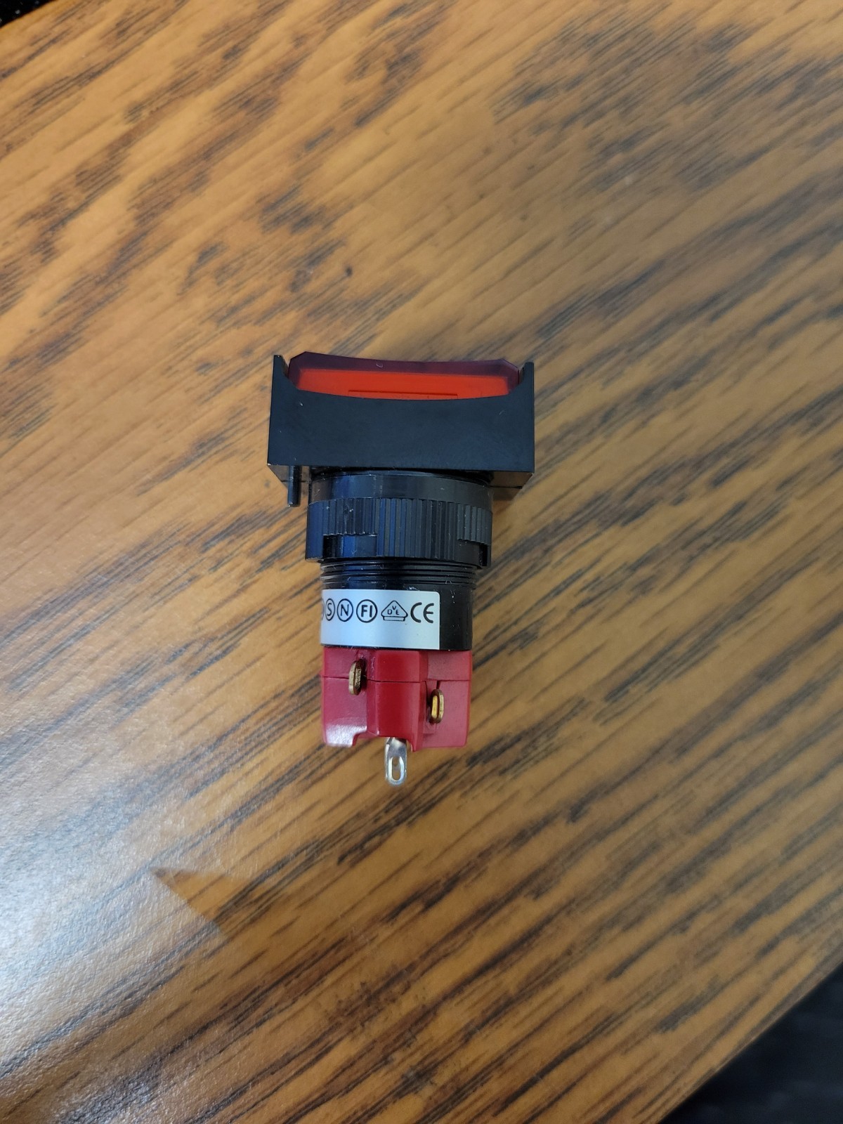 A6175a 200B red off Switch D16EES2R D16 E-Switch
