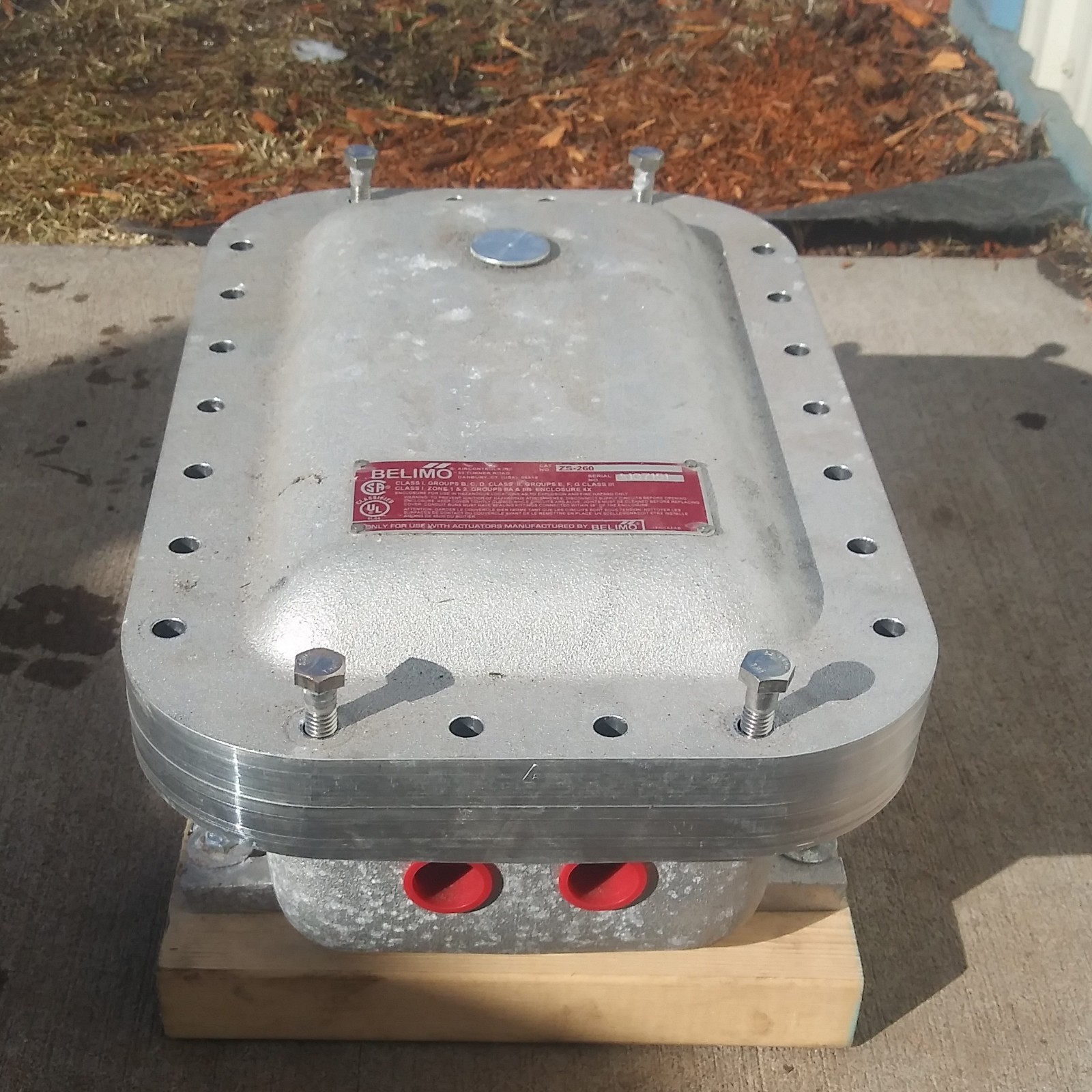 Belimo ZS-260 Explosion Proof HVAC Damper Actuator Enclosure Housing 4CXP Series