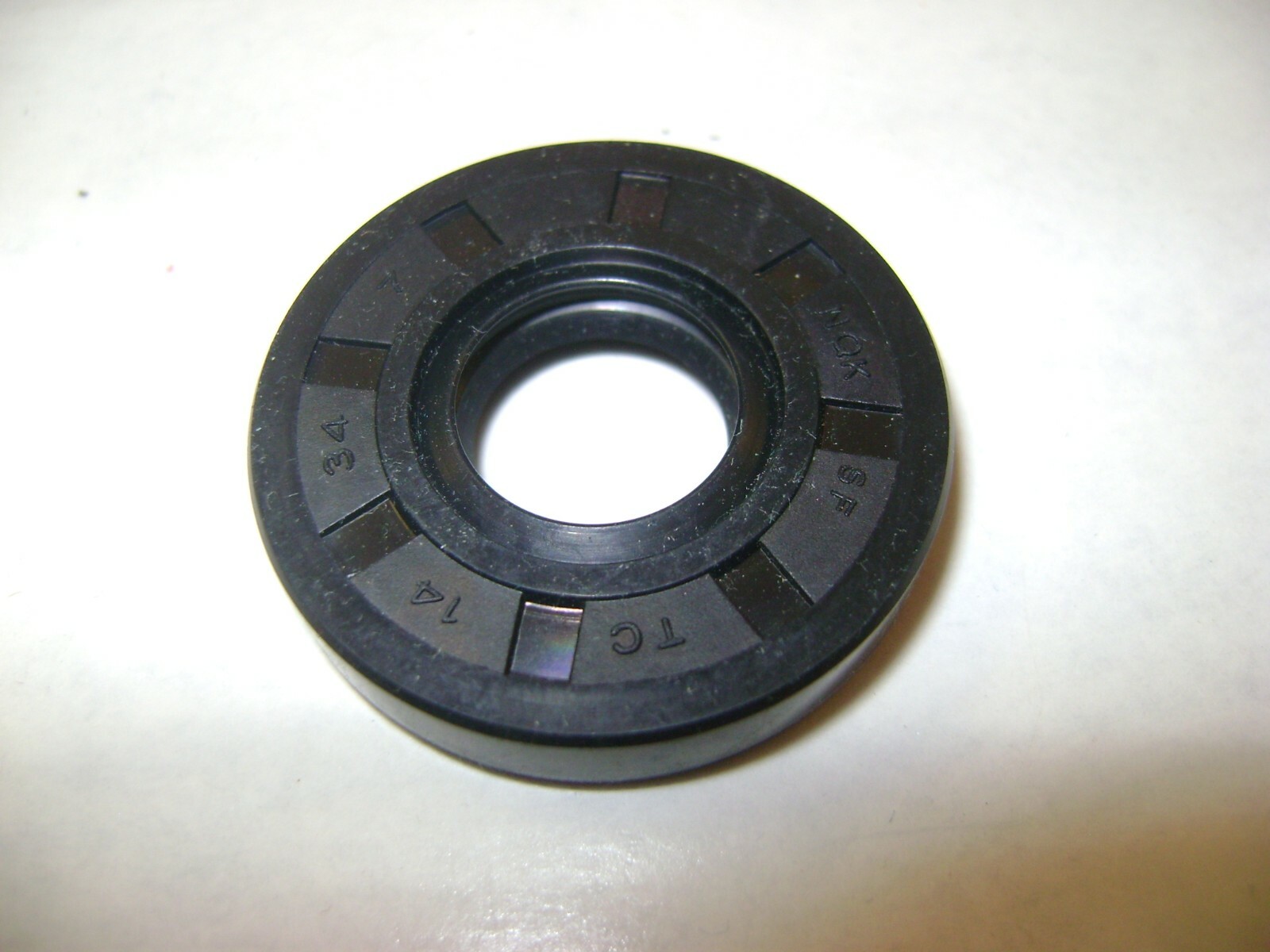 NEW TC 14X34X7 DOUBLE LIPS METRIC OIL / DUST SEAL 14mm X 34mm X 7mm