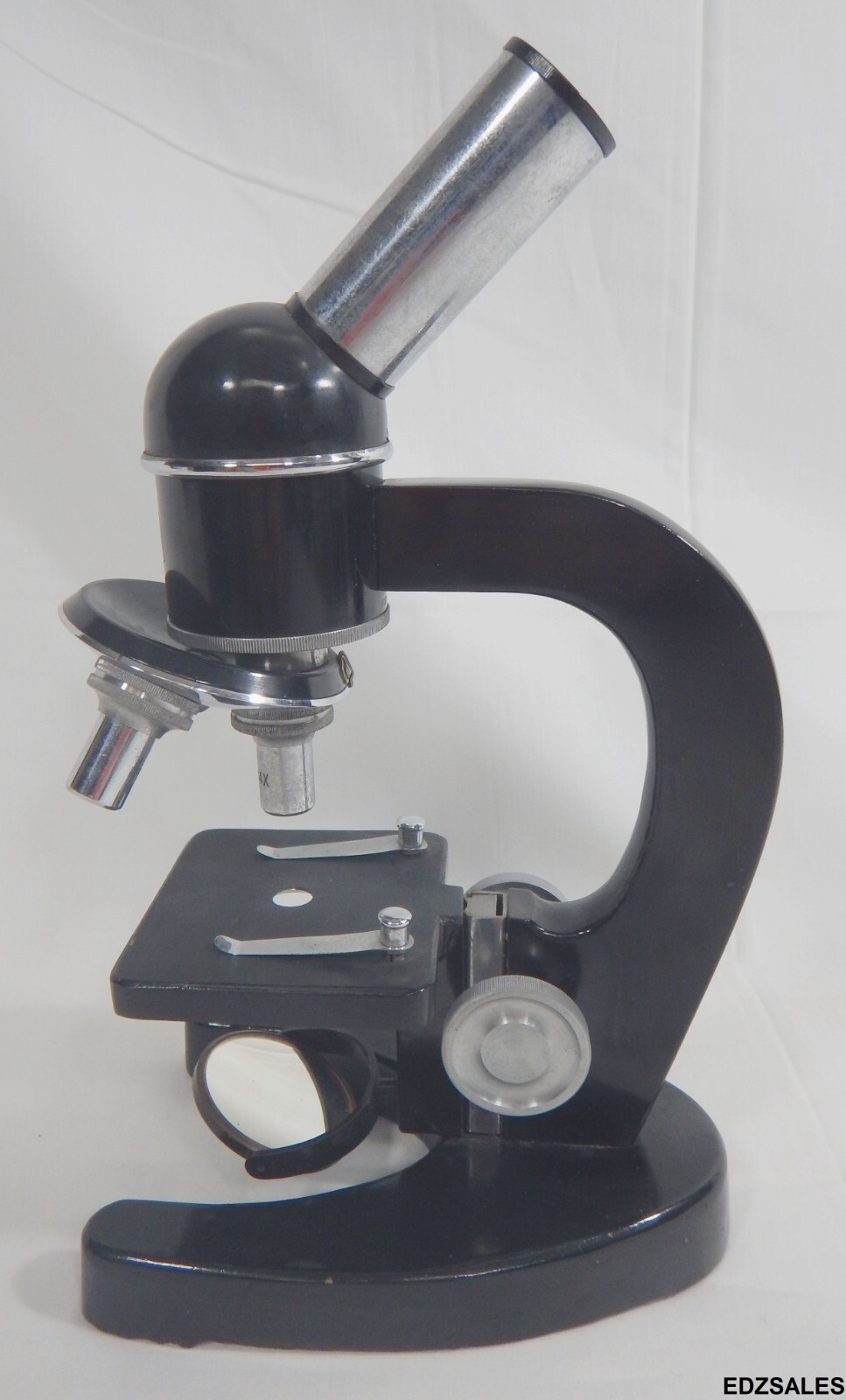 Unitron 300X Compound Microscope w/ 3 Objective Lenses