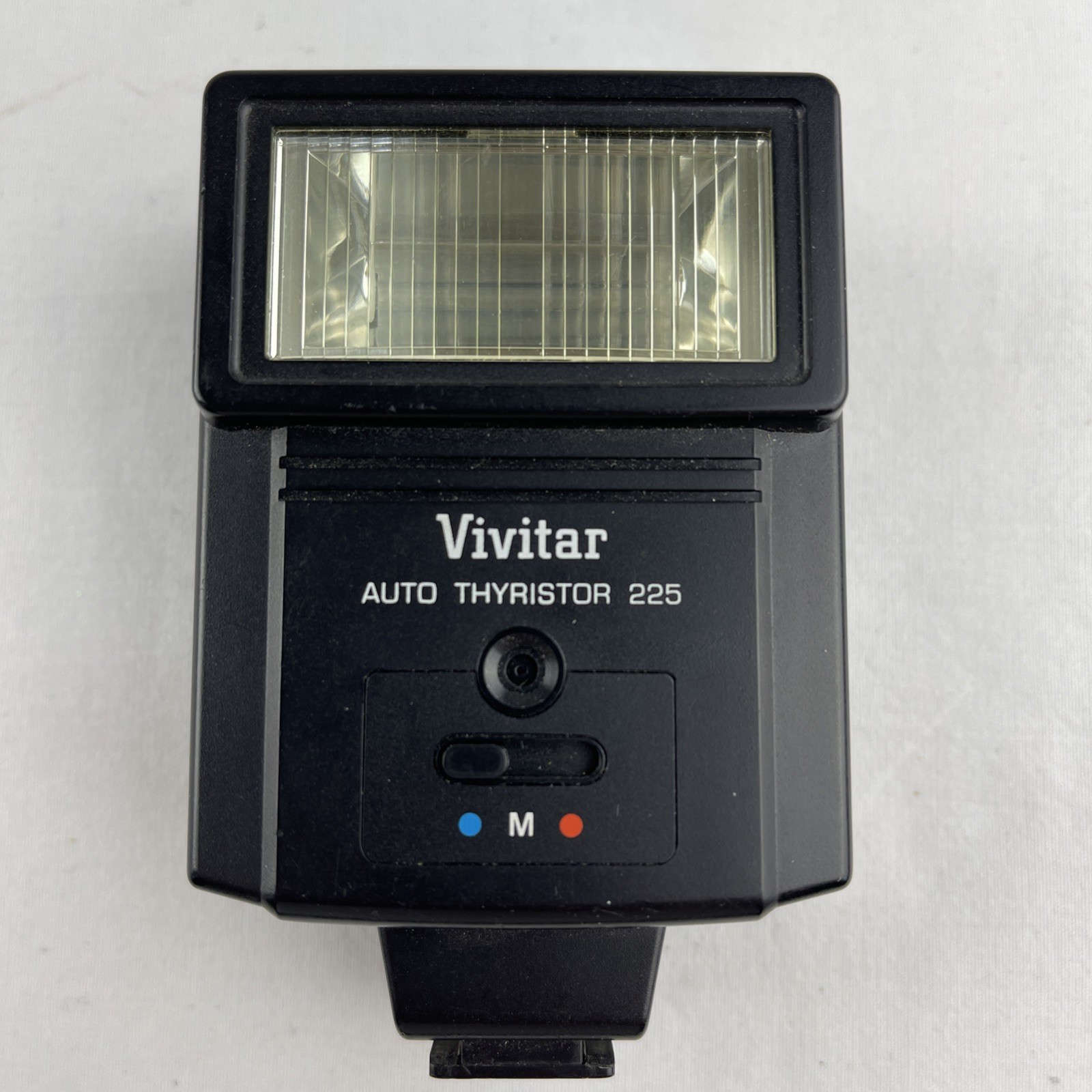Vivitar Auto Thyristor Model No 225 35mm Camera Flash Tested and Working