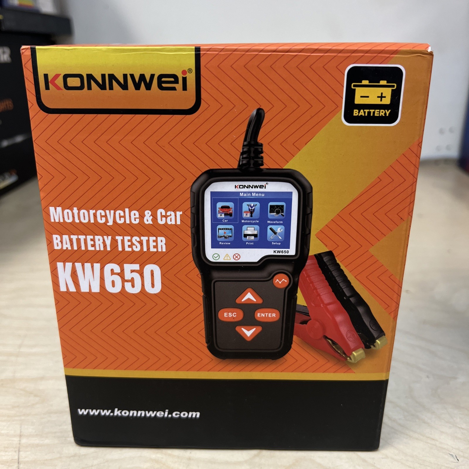 KONNWEI KW650 Car Motorcycle Battery Tester 6V 12V Auto battery Analyzer 100 T