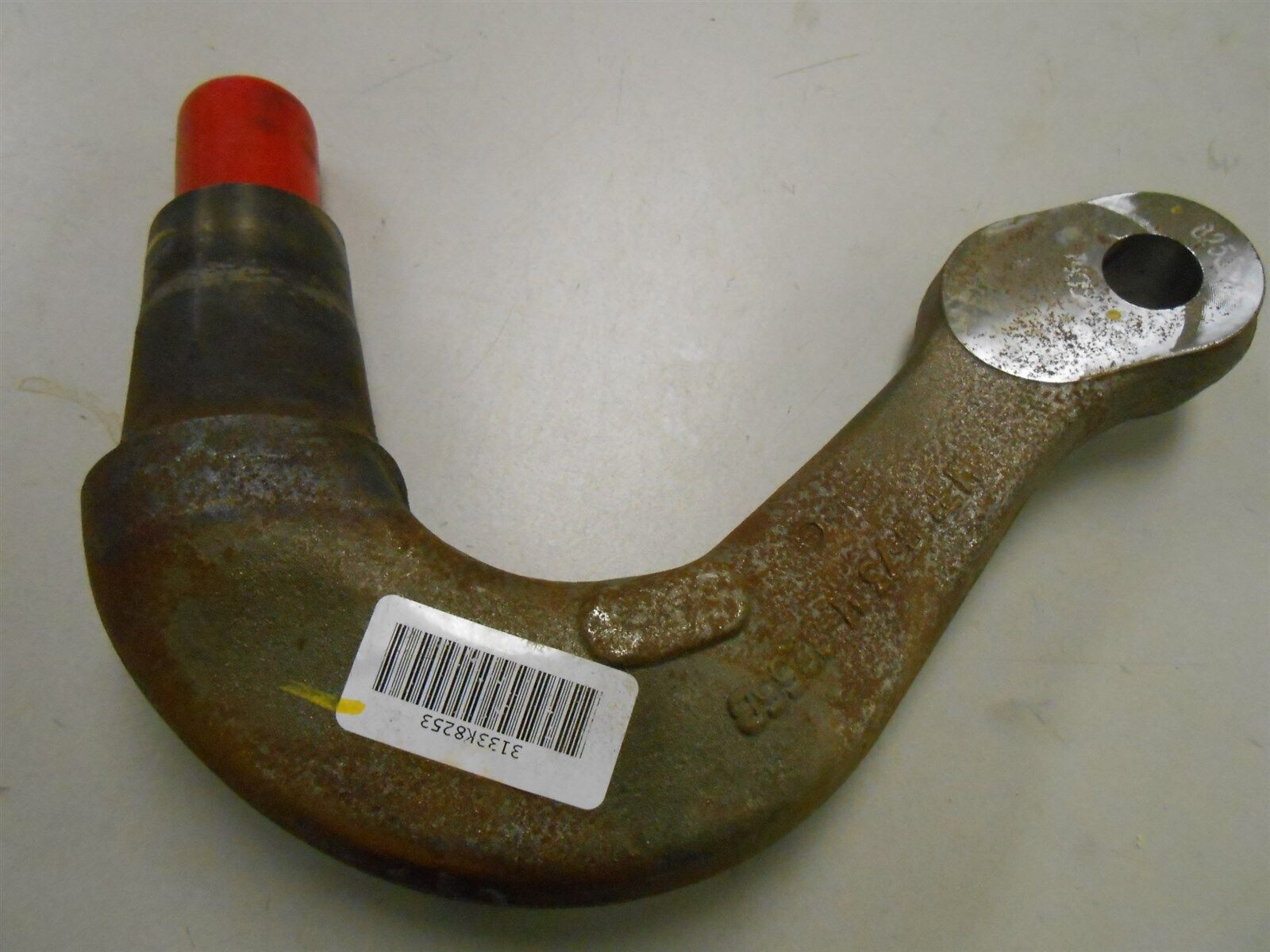 NEW 3133L8254 MERITOR STEERING ARM INTERNATIONAL 2586864C1  ( C1-5A)