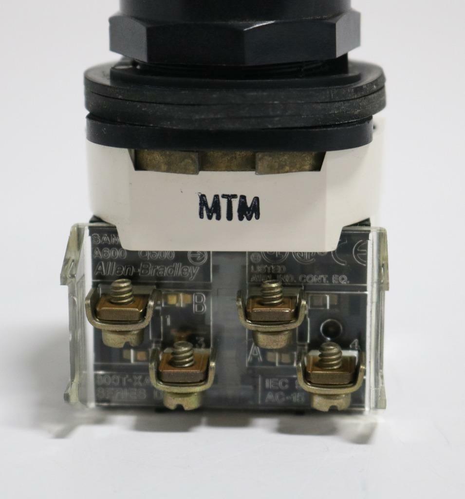 Allen-Bradley 800H-HR2 2 Position Selector