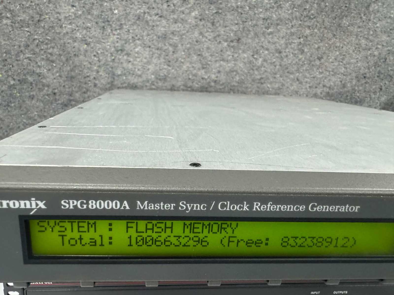 Tektronix spg8000A Master Sync/Clock GPS HD SDI Multi Format Reference Generator