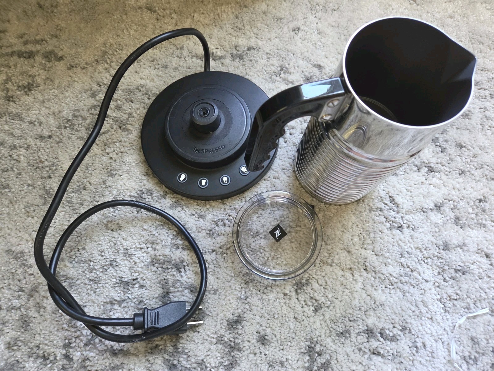 Nespresso Aeroccino 4 Electric Milk Frother & Warmer Model 4192 Chrome Tested