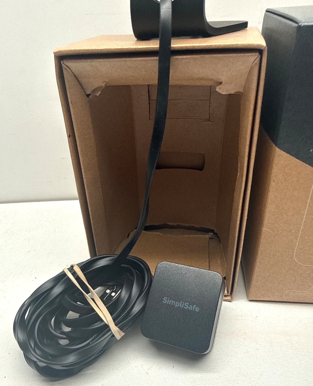 SimpliCam Security Camera By SimpliSafe Model SSCM1 Indoor Smart Wi-Fi Capabilit
