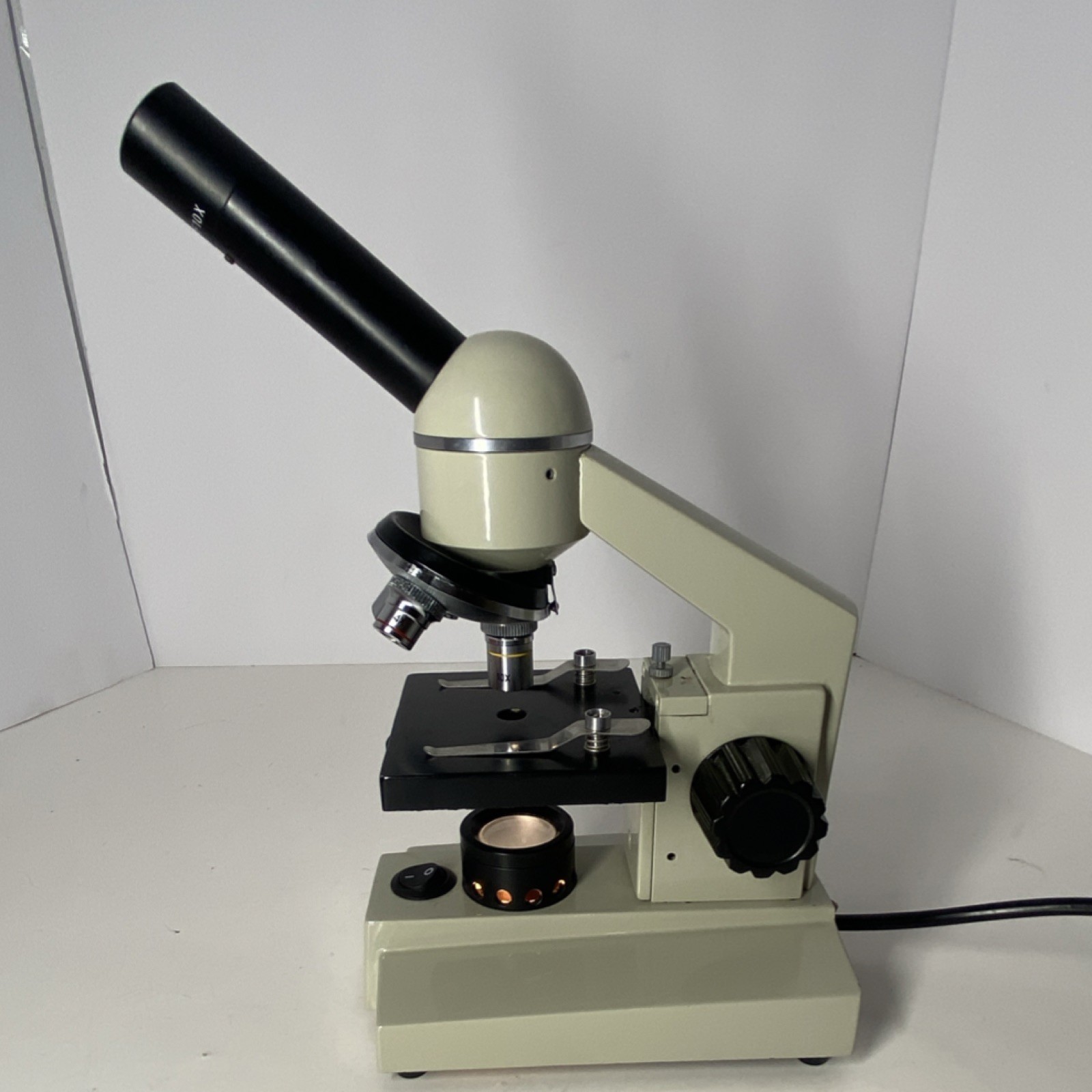 National WF10X Monocular Upright Compound Microscope 4X,10X,40X