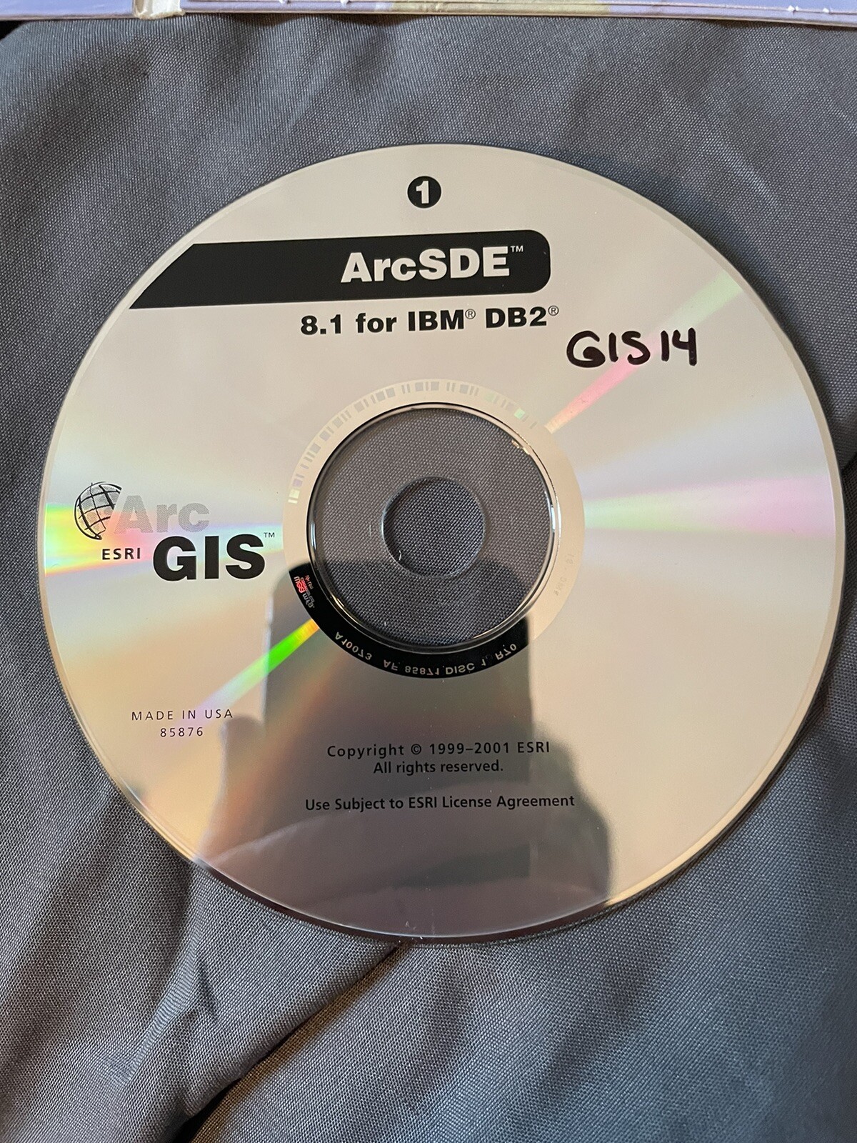 ArcGIS  Media Kit ArcSFE 8 & Disc Set Geographical Information System