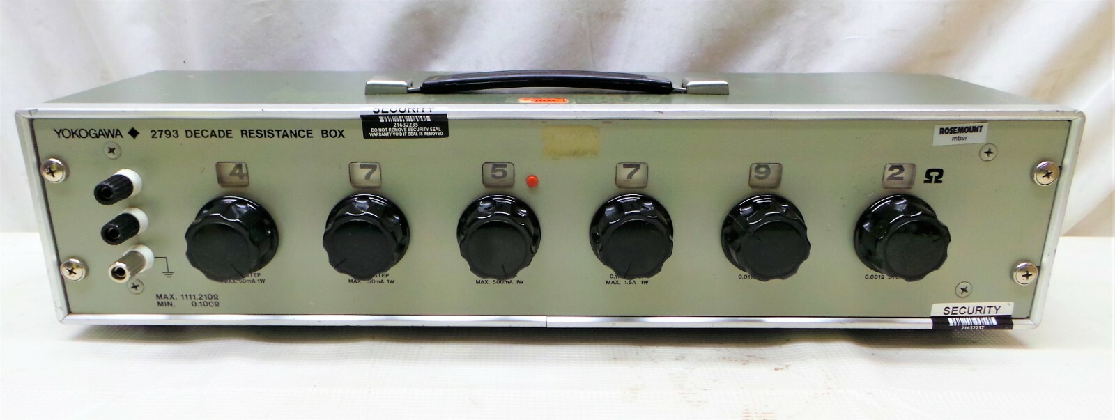 YOKOGAWA 2793 DECADE RESISTANCE BOX.