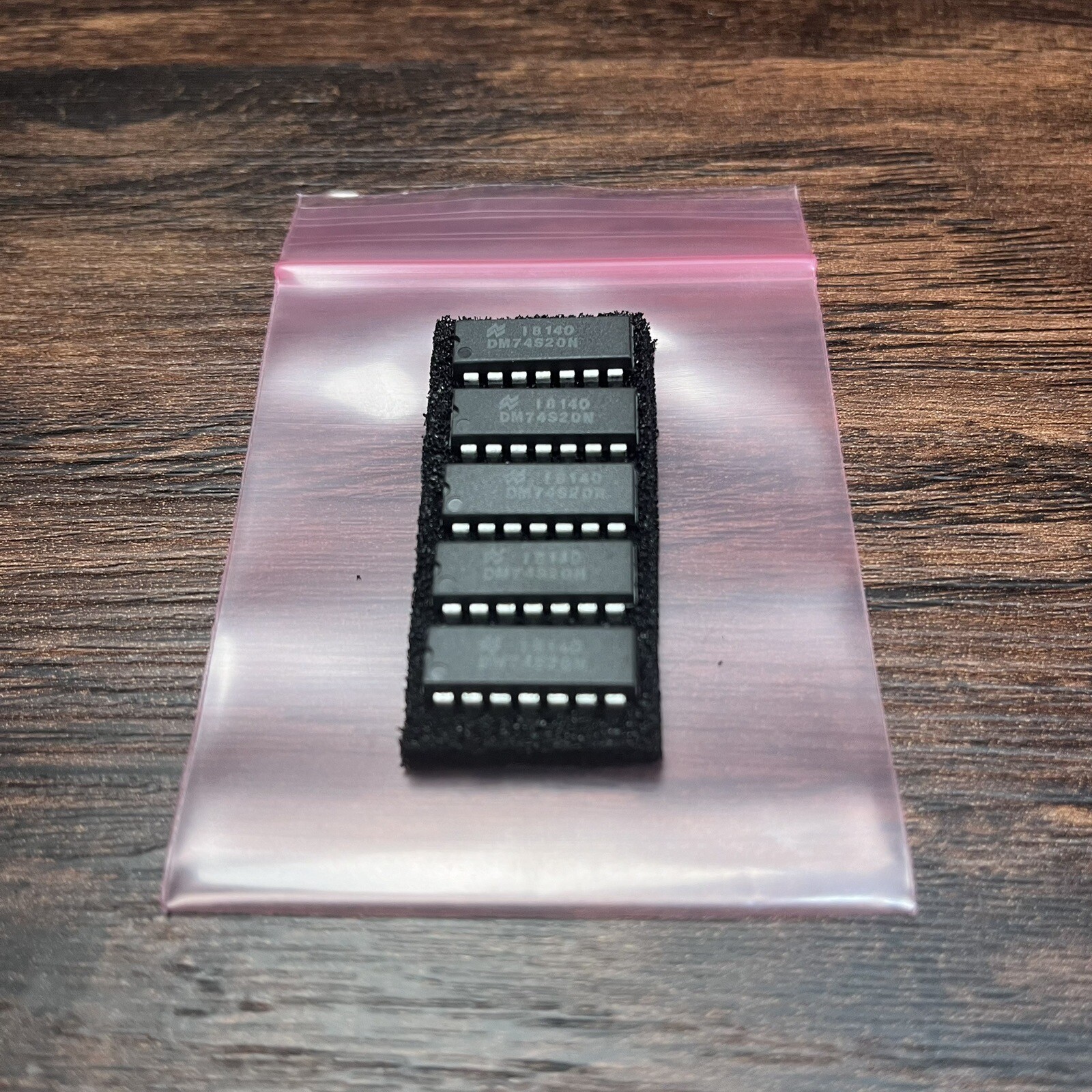 National Semi DM74S20N Dual 4-Input NAND Gates 14 Pin DIP IC NOS x 5 Pieces