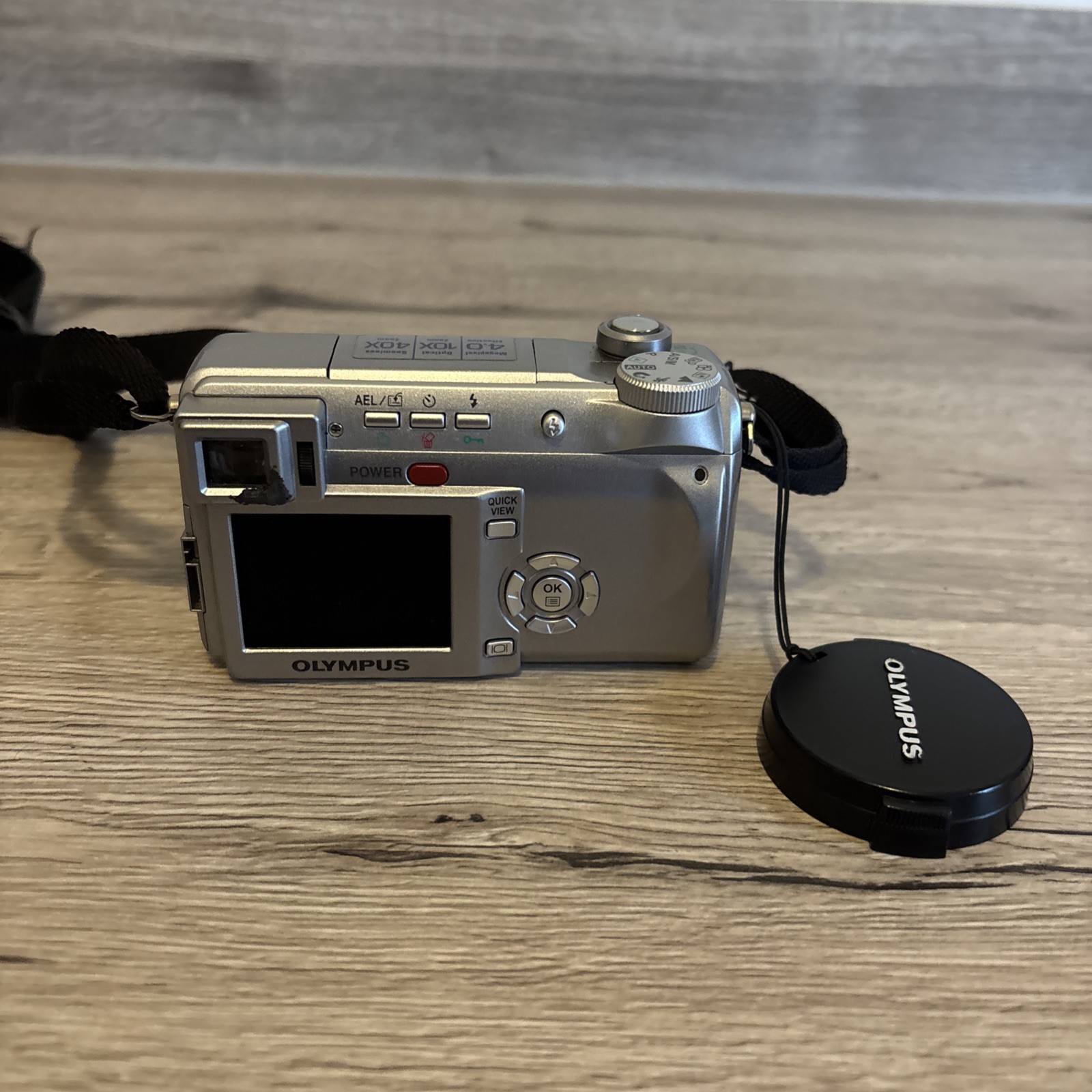 Olympus Digital Camera C-765 Ultra Zoom 4.0MP Silver Tested & Working