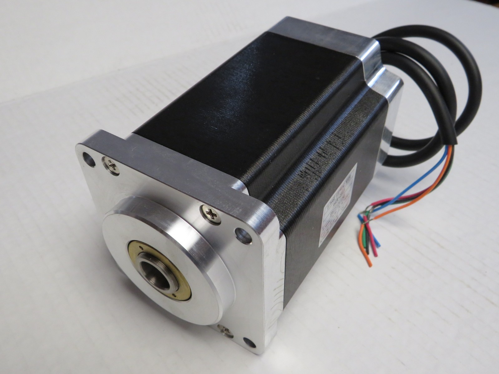 AUTONICS AH63K-G5913 5 PHASE STEPPING MOTOR 2.42 VDC, 2.8 A   (5PFE6)