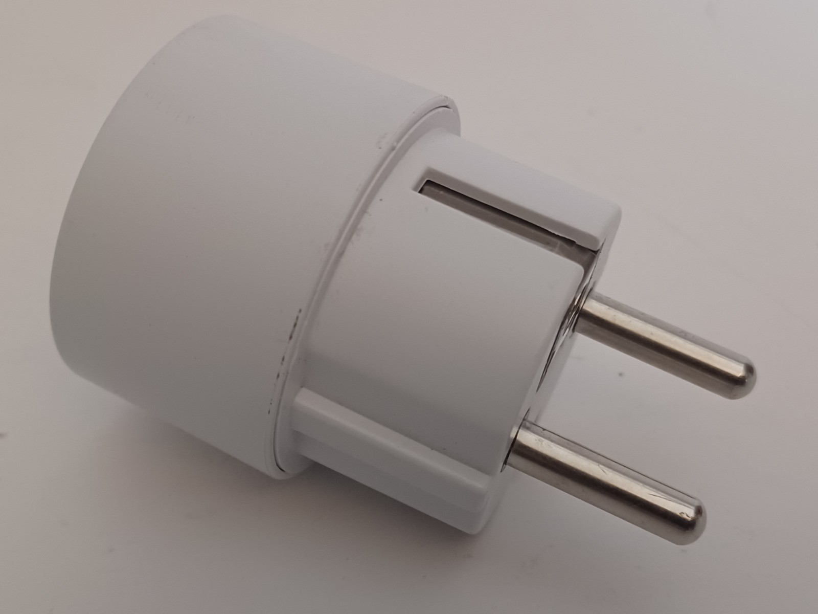 Smart Plug With Power Consumption