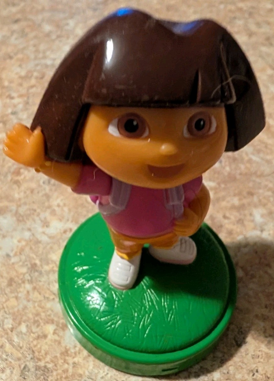 Viacom 2006 Dora The Explorer Play Doh Stamp Mold Figure Toy 3.5” Hasbro